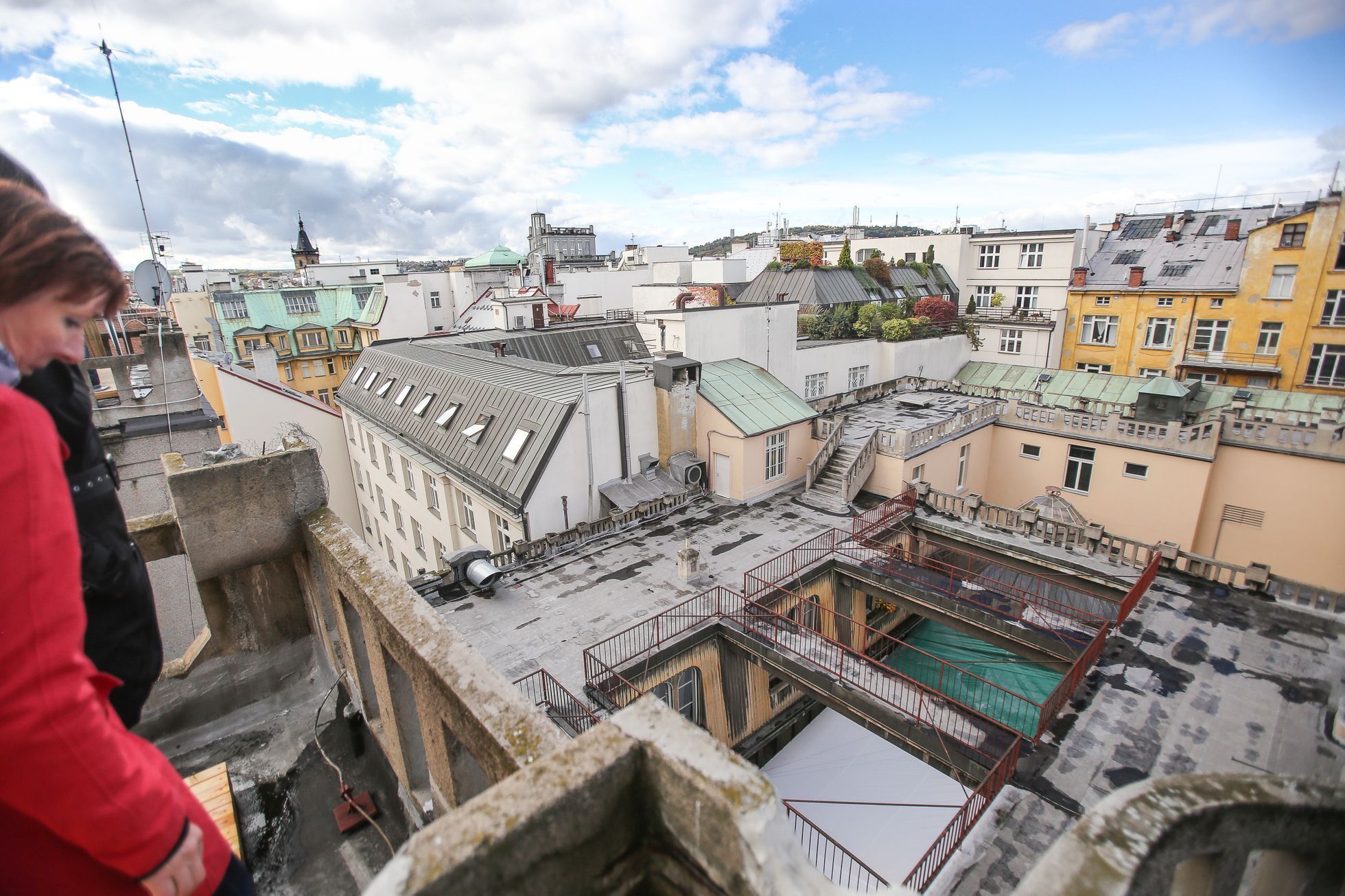 Otevření střechy Lucerny - říjen 2016 - Ondřej Kobza