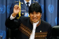 Majetek Španělů znárodňuje i Bolívie. Pro blaho lidu