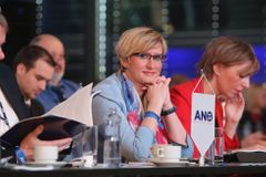 Šlechtová kritizuje návrh rozpočtu, přišla o 11 miliard. Ministři špatně čerpají dotace, říká Babiš