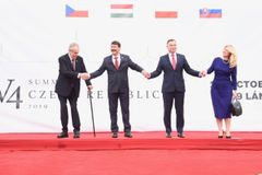 Visegrád má pro Česko stále smysl, jen v něm doteď vládl populismus, tvrdí experti