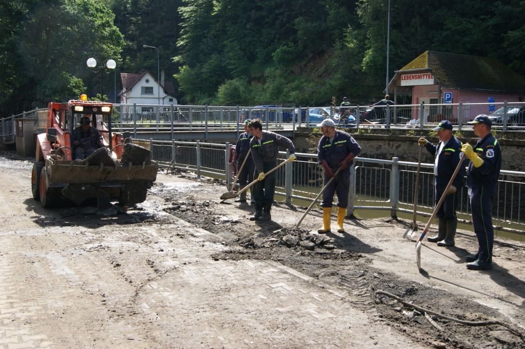 Hřensko po povodni (14. 6. 2013)