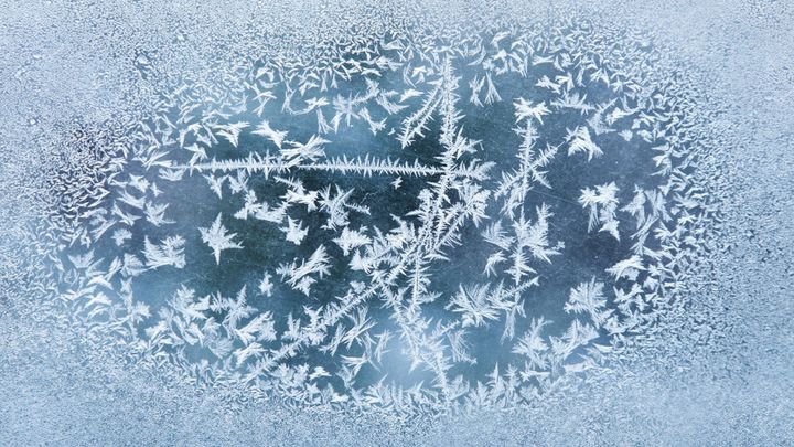 V noci čekejte mrazy, nejsušší bude příští týden, pak deště i sněhu přibude