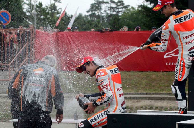 MotoGP Brno 2013: Marc Marquez (vlevo) a Dani Pedrosa, oba Honda