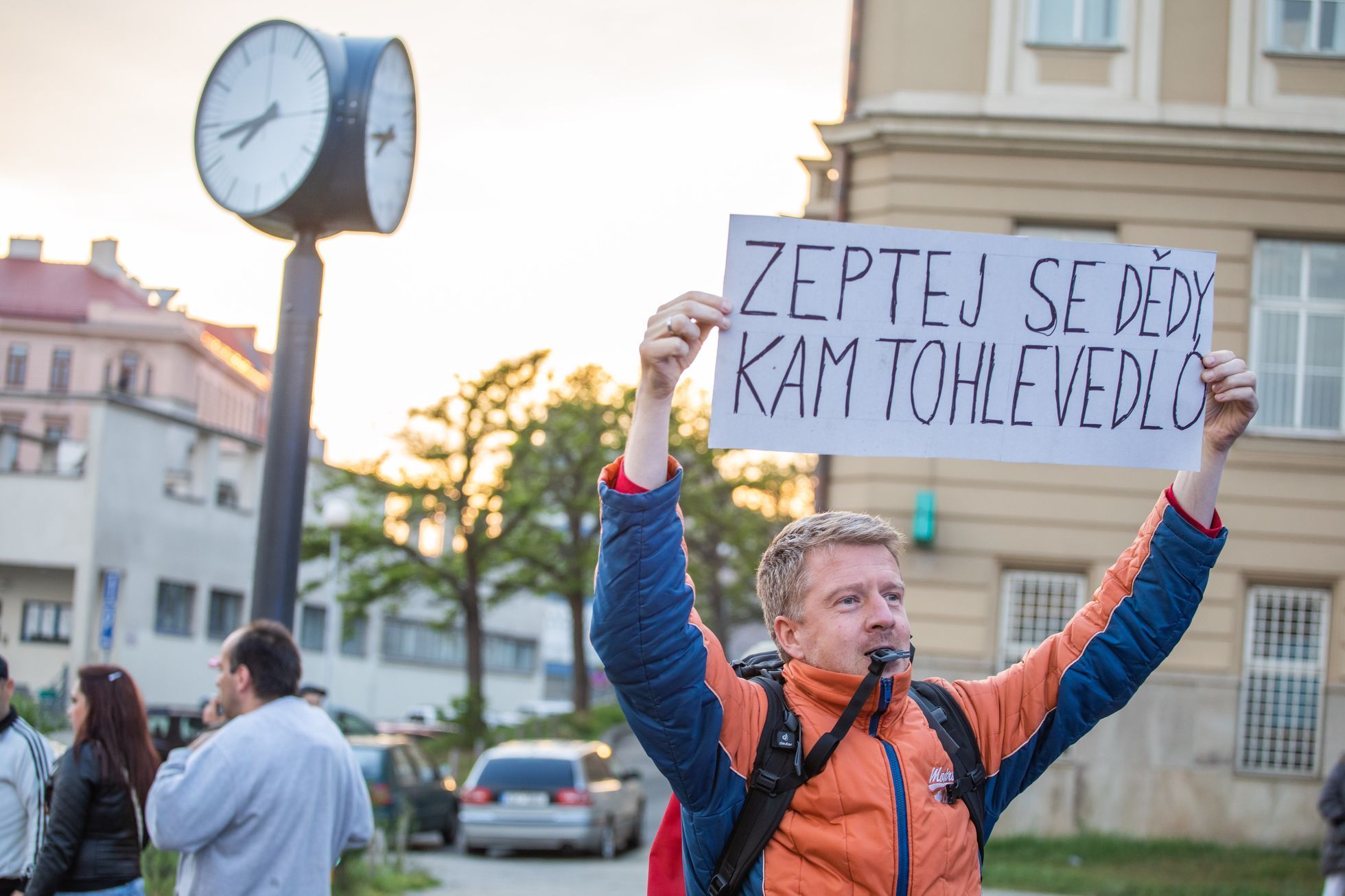 Těžkooděnci policie Brno průvod radikálové