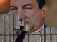 Billboard s tváří Husního Mubaraka.