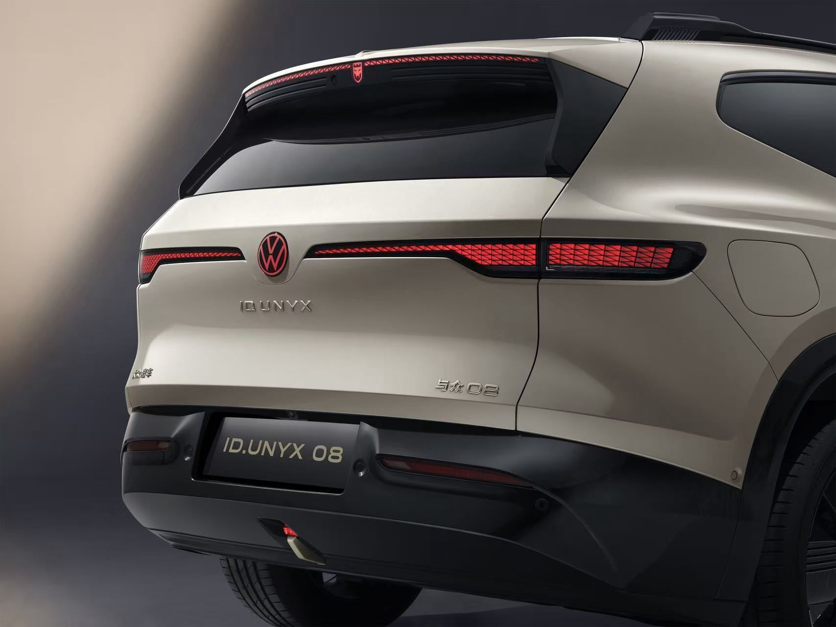 Volkswagen ID. Unyx 08