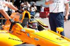 Alonso byl ve větrném tréninku v Indianapolis čtvrtý nejrychlejší