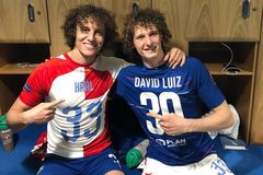 Luiz konečně s Luizem. Skvělé tě vidět, příteli, napsal Brazilec "dvojčeti" ze Slavie