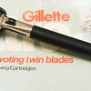Jednorázové užití / Fotogalerie / Gillette / Před 120 lety požádal americký vynálezce King Camp Gillette o první patent na holicí strojek s vyměnitelnými čepelkami.
