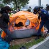 Střety demonstrantů s policisty v Hongkongu - 1. prosince