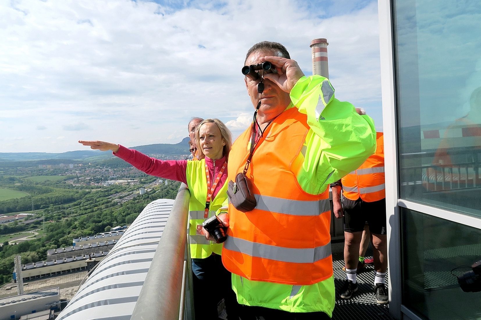 Elektrárna Ledvice a vyhlídková věž