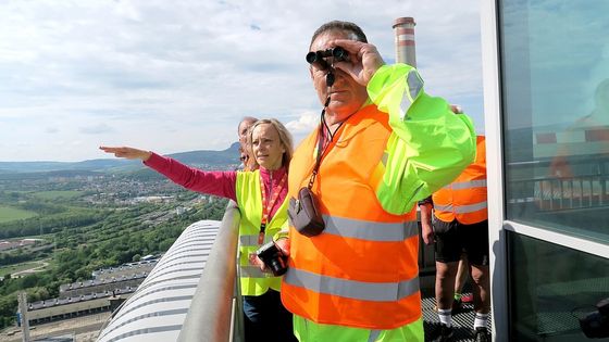 Nejvyšší rozhledna v Česku se dívá do krajiny už pět let. Je na uhelné elektrárně