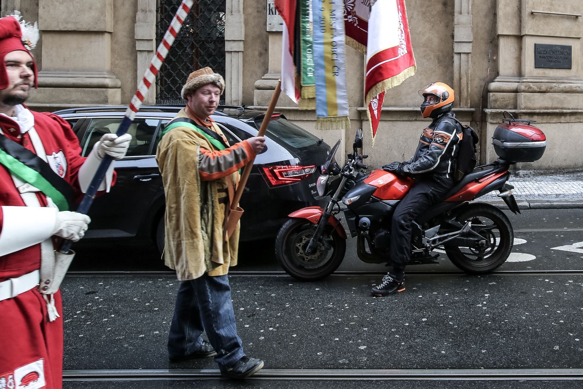 Hornický pochod Prahou ke svátku svaté Barbory a sto letům republiky