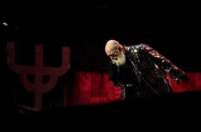 Snímek z koncertu kapely Judas Priest na festivalu Masters of Rock.