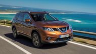 Nissan X-Trail se dá v sedmimístném provedení pořídit už od 593 900 korun. Jde o verzi s pohonem přední nápravy a benzinovým turbomotorem 1.6 DIG-T. Kombinace nafty a sedmi míst začíná na 652 900 Kč a pokud chcete i pohon všech kol, dostanete se na 777 900 korun.