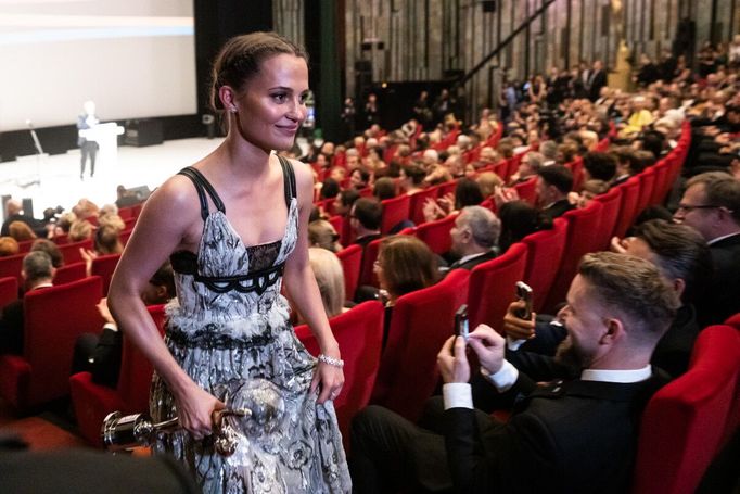 Herečka Alicia Vikander.