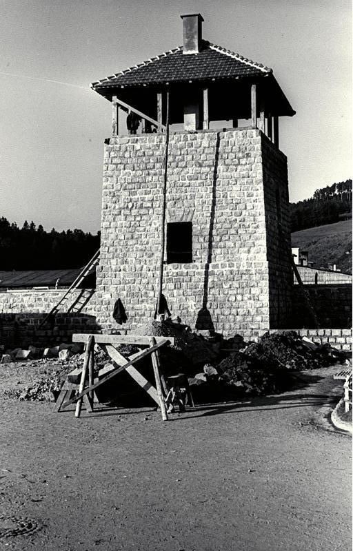 Před 80. lety se začal stavět koncentrační tábor Mauthausen. 7. 7. 1938.
