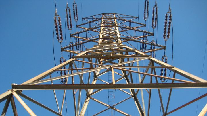 Německo bylo za poslední měsíc třikrát na hraně blackoutu. Pomáhala elektřina z Česka
