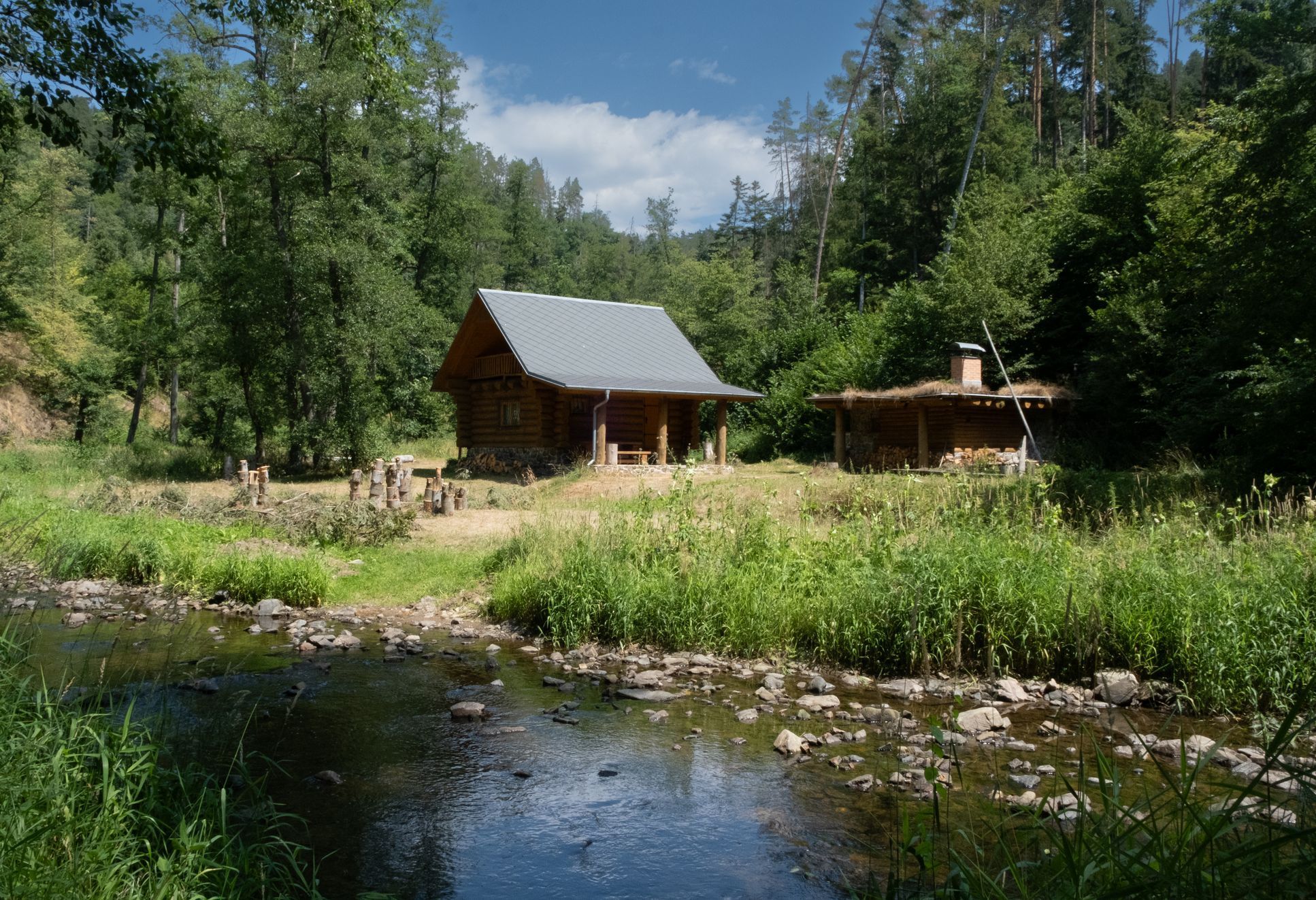 Údolí řeky Bobrovky