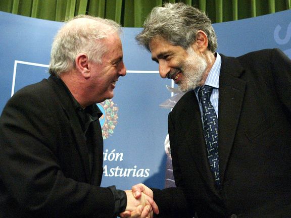Edward Said (vpravo) s dirigentem Danielem Barenboimem roku 2002.