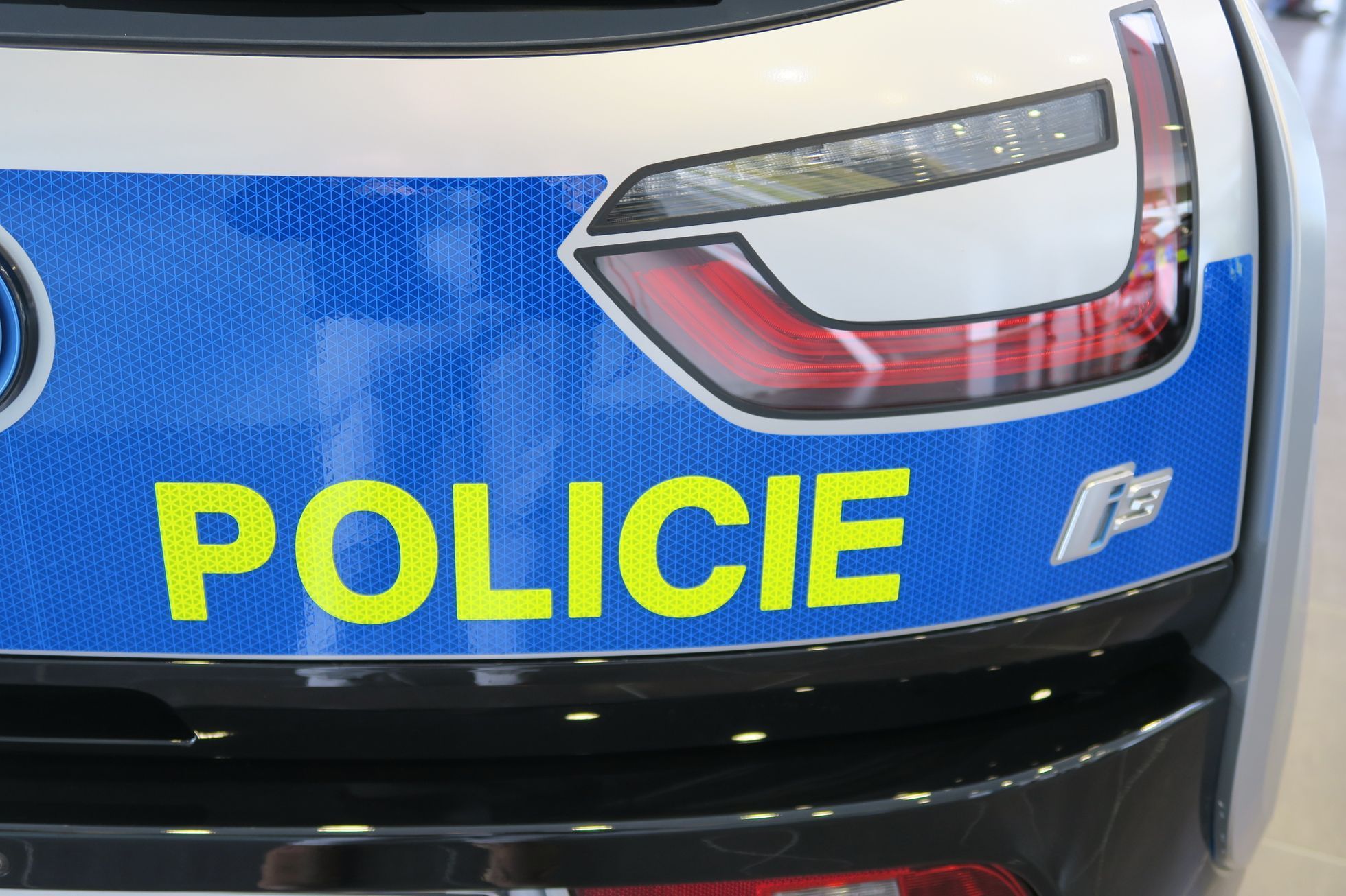 BMW i3 pro policii