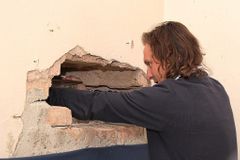 Pardubice našly vzkaz předků, přidaly vzkaz potomkům