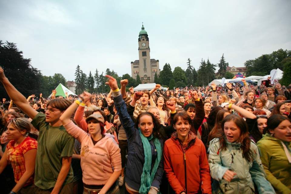 Kulturní tip: Zajděte si o víkendu Mezi ploty - Aktuálně.cz