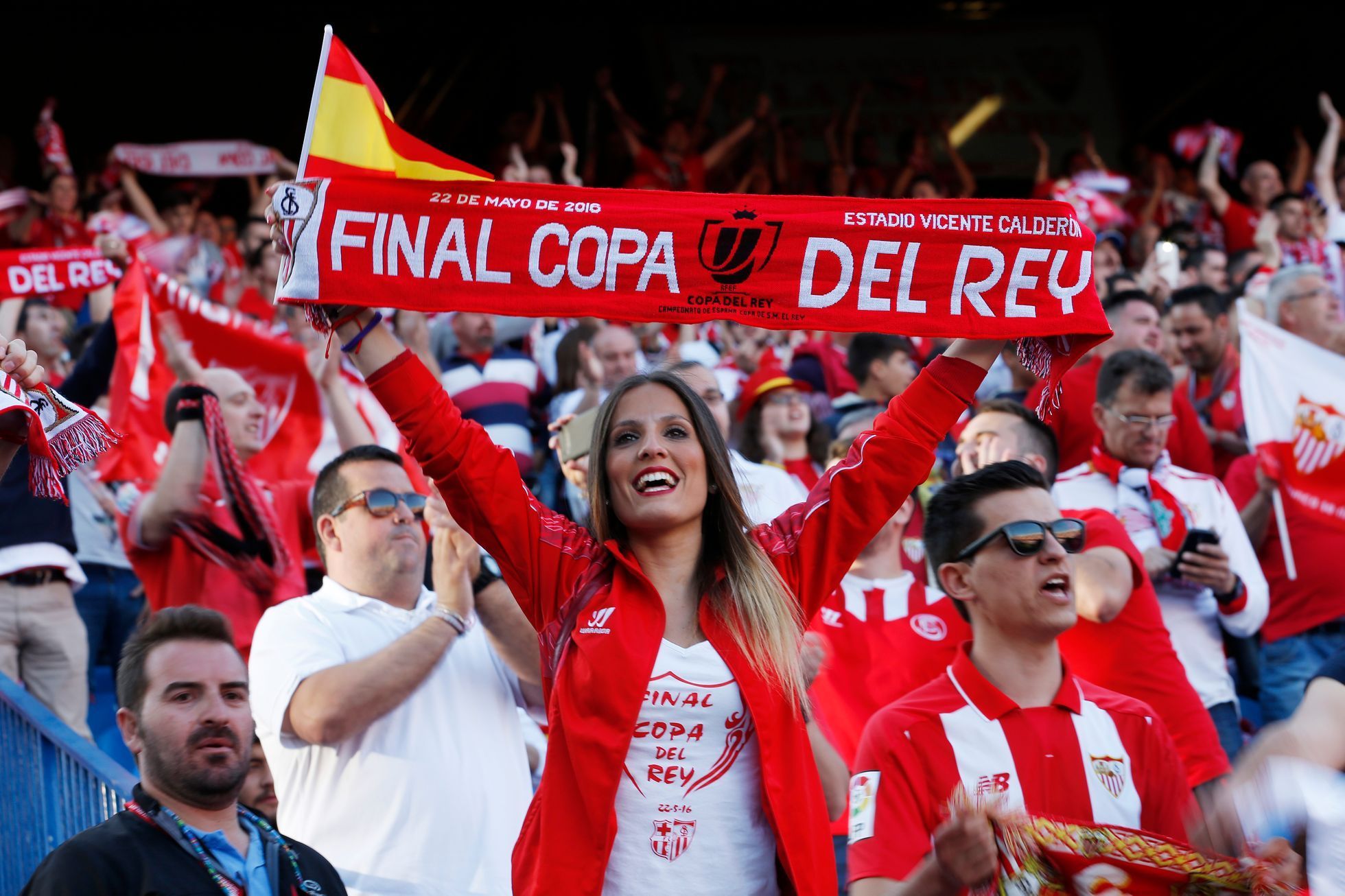 Fanynka Sevilly ve finále Copa del rey 2016