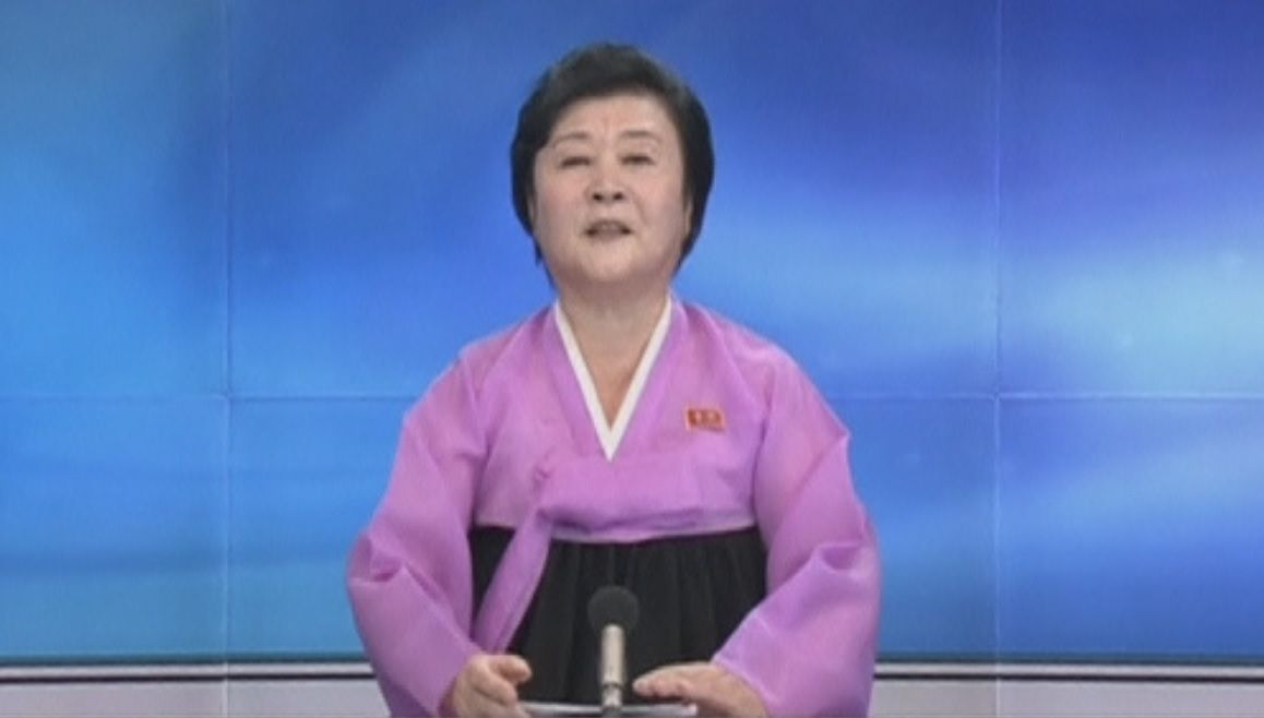 Severokorejská moderátorka oznamuje pátý jaderný pokus své země