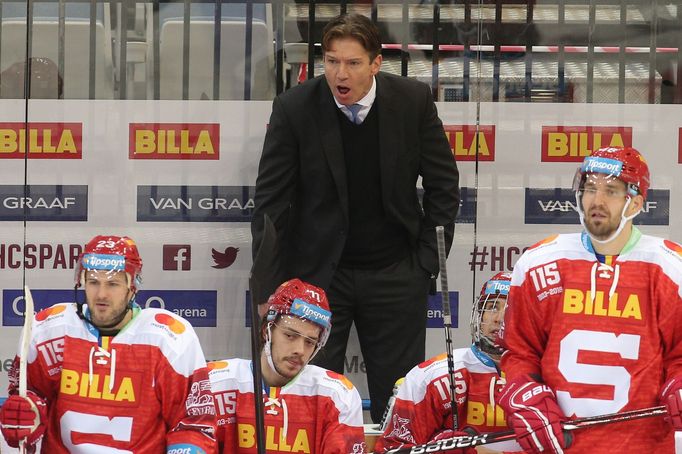 HC Sparta Praha - HC Kometa Brno, 12. kolo extraligy, trenér Uwe Krupp