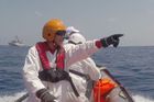 Ve Středozemním moři záchranáři našli 22 mrtvých těl