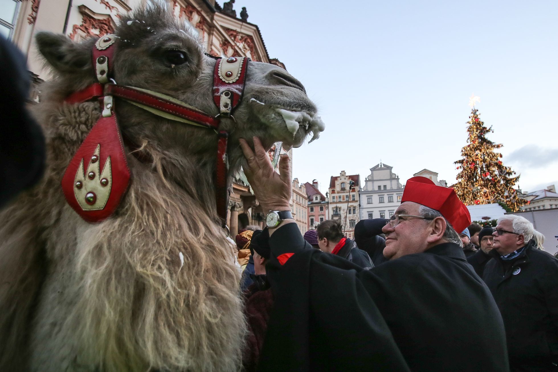 Tříkrálový průvod Prahou s požehnáním Dominika Duky