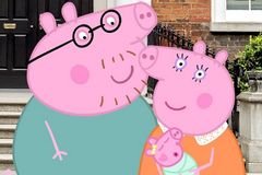 Prasátko Peppa má sestřičku. Maminka porodila ve stejné porodnici jako princezna Kate