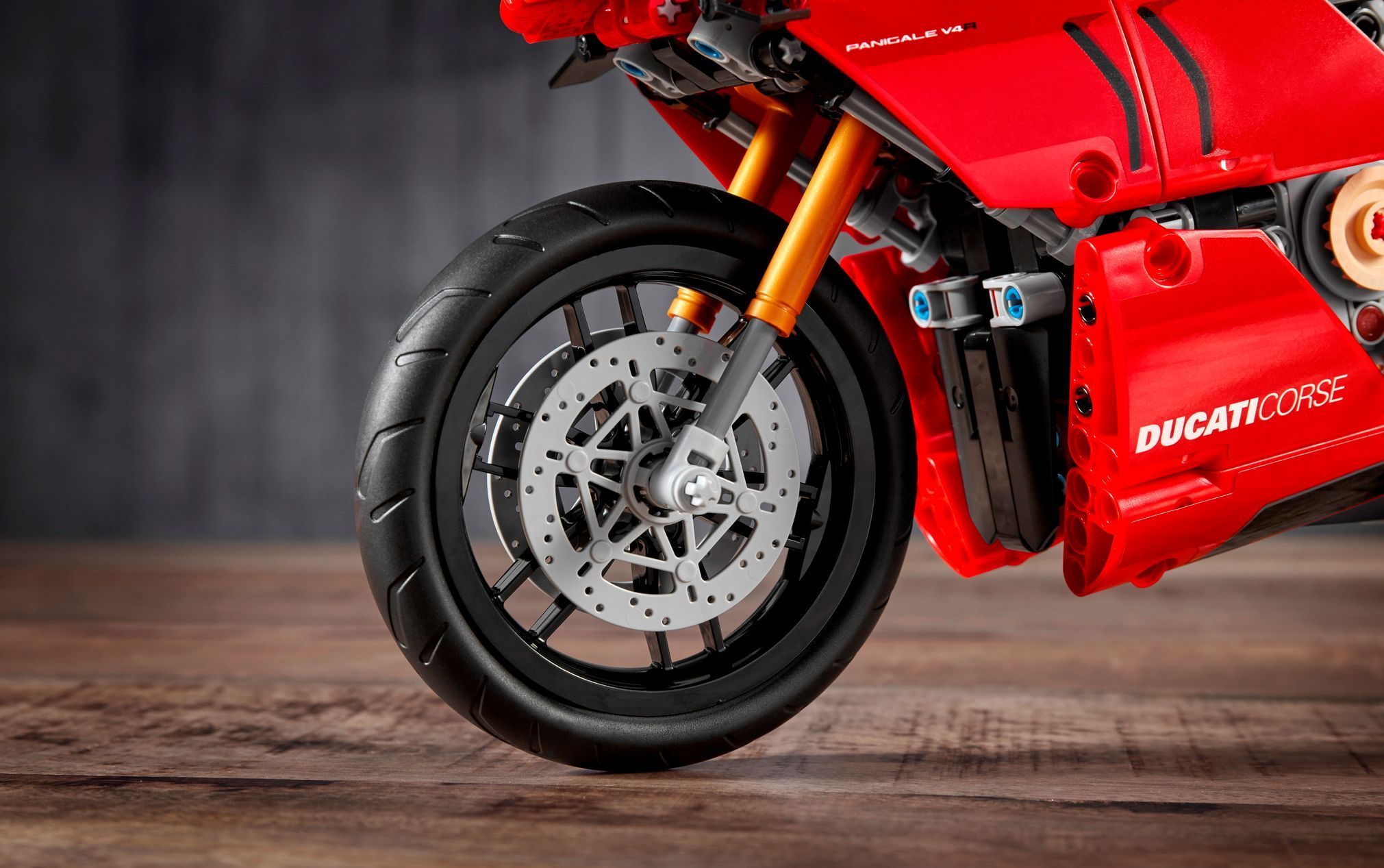 Ducati Panigale V4 R Lego