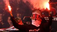 Bouřlivá atmosféra v zápase Leverkusen - Kolín