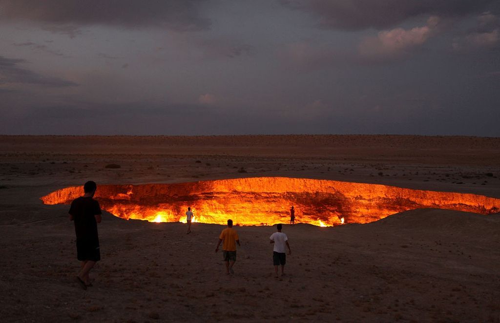 Fotogalerie: Brána do pekel v turkmenském podání