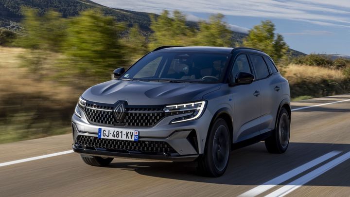 Nový vyzyvatel Škody Karoq: Renault Austral má sebevědomou cenu a bohatou výbavu; Zdroj foto: Renault