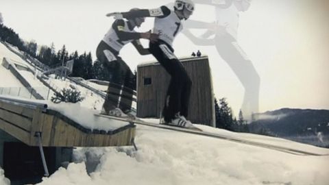Skokani na lyžích se pokusili skočit z můstku v tandemu