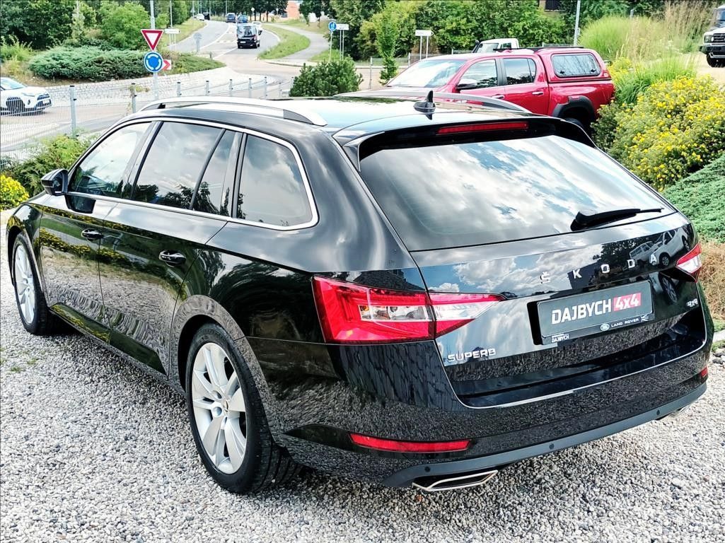 Panceřovaná Škoda Superb