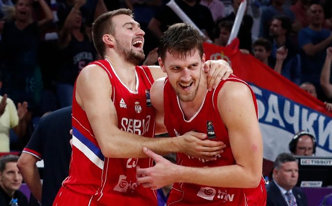 Basketbalisté Srbska slaví postup do finále ME.