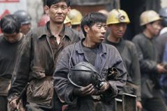 Všech 69 horníků v Číně po čtyřech dnech zachráněno