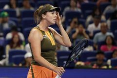 Čínská jízda Noskové skončila, porazila ji Rybakinová, Siniaková je ve čtvrtfinále