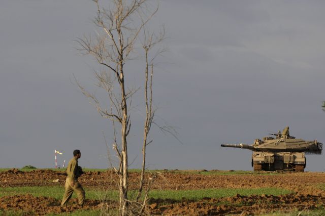 Izraelští vojáci na hranici pásma Gazy