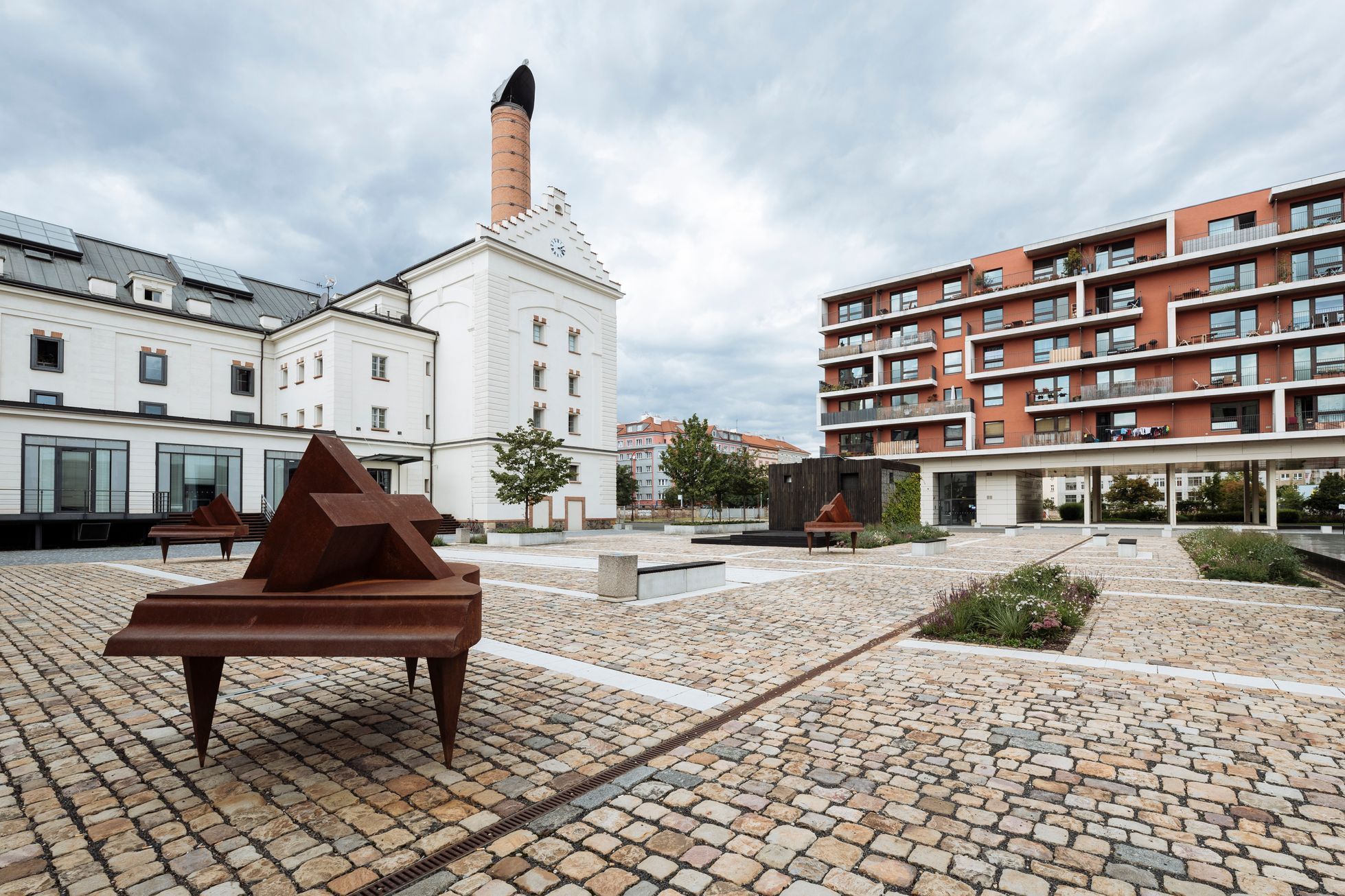 ilustrační fotografie, Praha, Holešovice,  pivovar, Megapixel, bydlení, byt, dům, developer, novostavba, kancelář, office, kancelářská budova, 2017