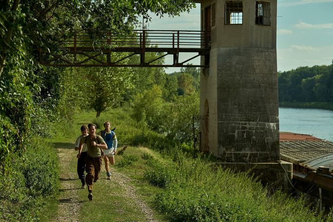 Z filmu Bratři