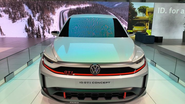 GTI pro každého a ID.Buzz za milion. Volkswagen má na e-salon pořádně nabito; Zdroj foto: Jakub Stehlík