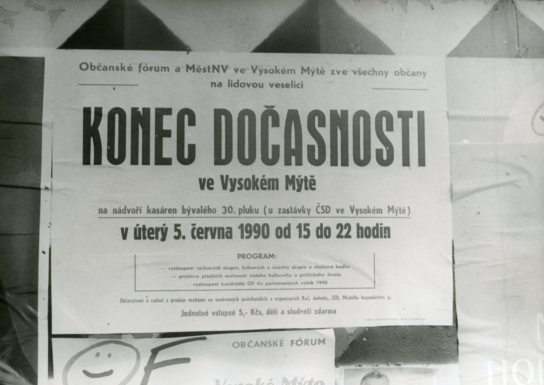 Pochod po 30. letech proti Sovětské okupaci a vojsku ve městě - Vysoké Mýto - archiv 1990