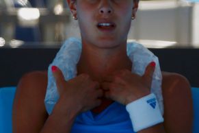 FOTO Hráči i fanoušci v Austrálii kolabují, ničí je horko