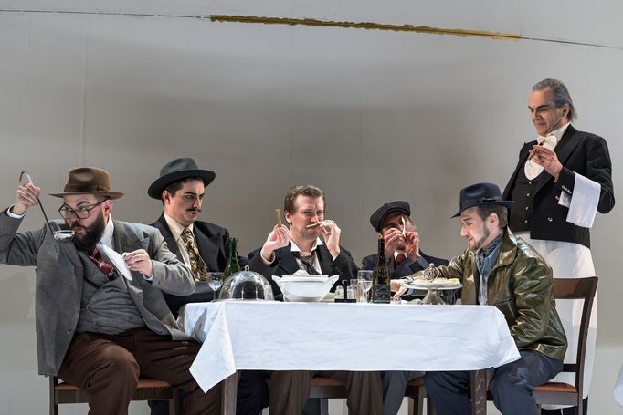 Pavel Švingr, Jan M. Hájek, Joseph Dennis, Philippe Castagner, Jan Hnyk a Ivo Hrachovec.