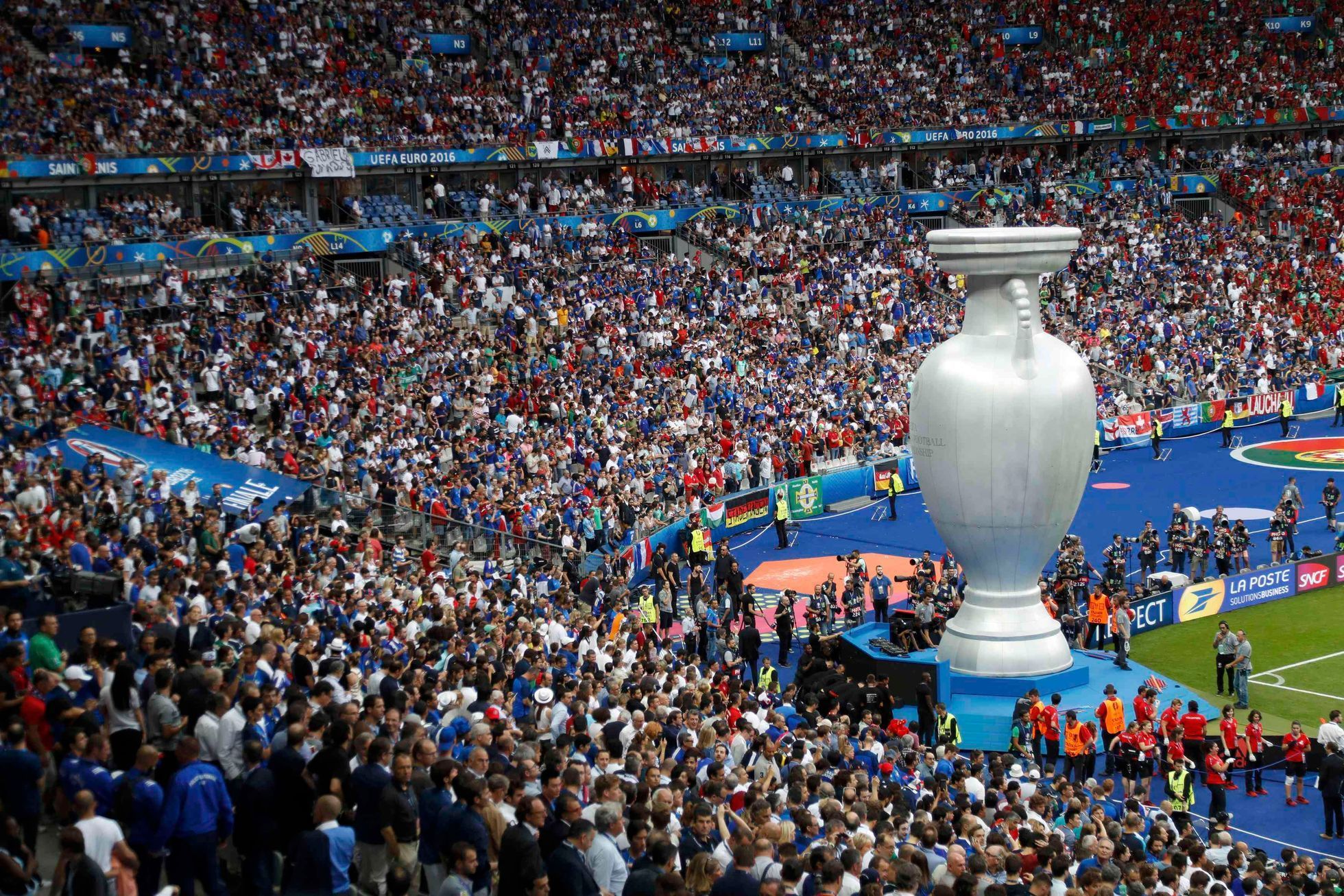 Euro 2016, finále Francie-Portugalsko: slavnostní zahájení